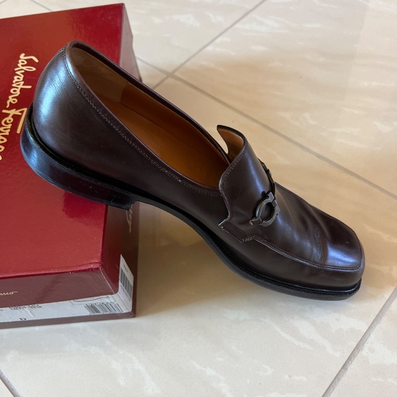 #2739 Salvatore Ferragamo Slip On Auburn Calf Caffe Trim size 13D